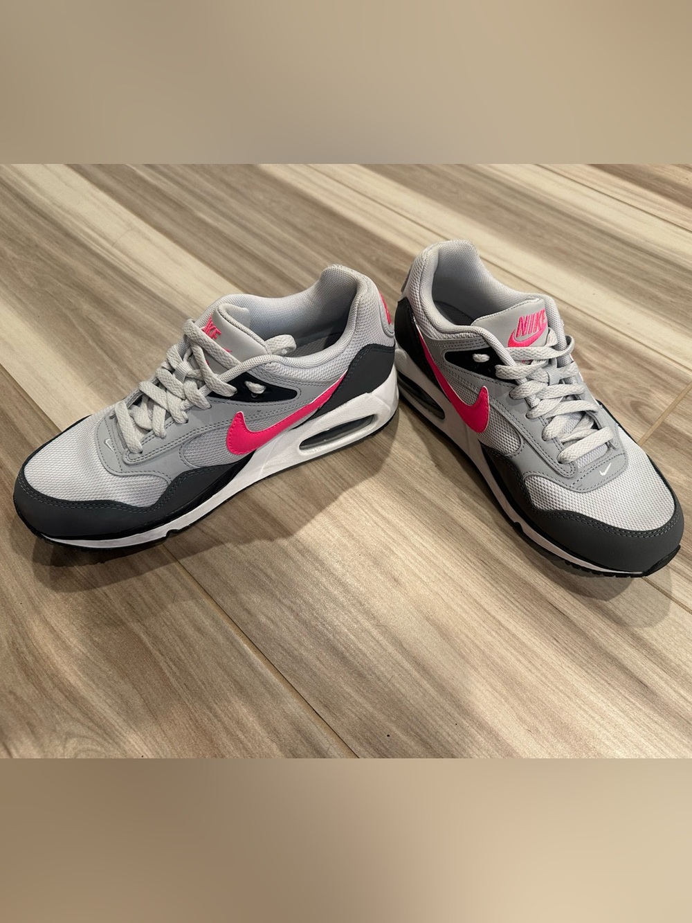 Nike Women’s Sneakers in Light Gray, Dark Gray and Hot Pink